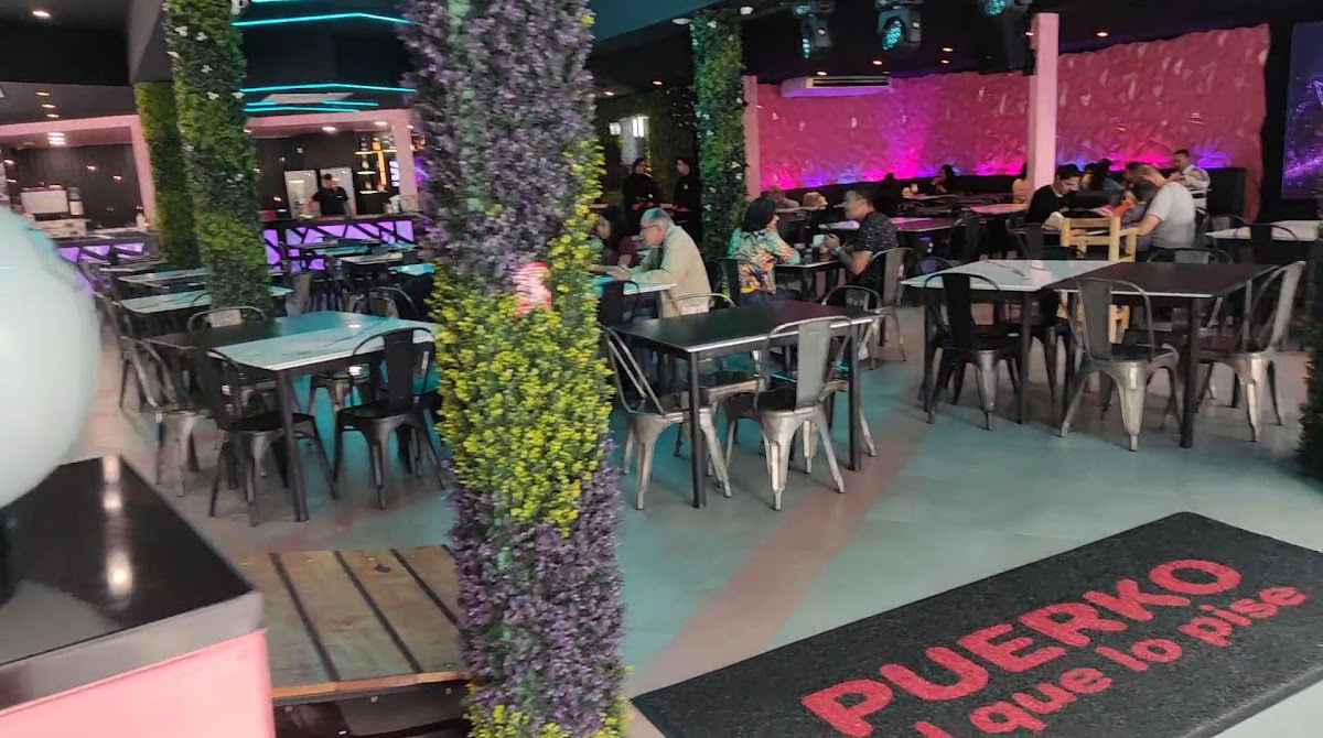 Puerkos Restaurant-2